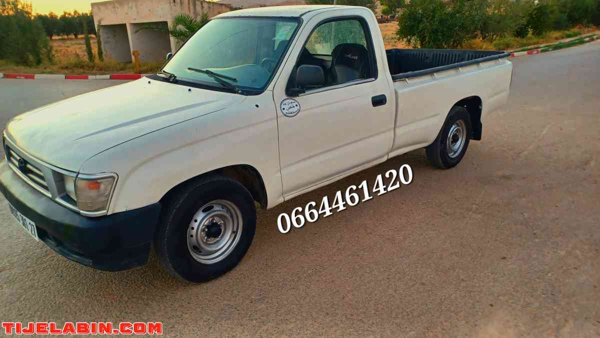 Hilux 2001 - Mostaganem, Mostaganem - Tijelabin