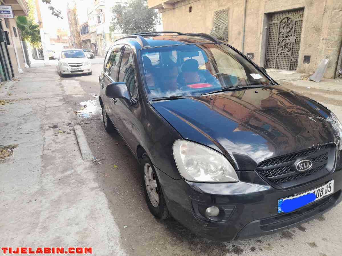 كيا كارانس 2008 - Batna, Batna - Tijelabin