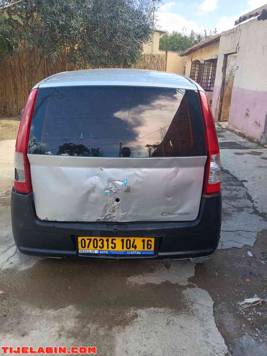 charade Daihatsu 2004 - Alger Centre, Alger - Tijelabin
