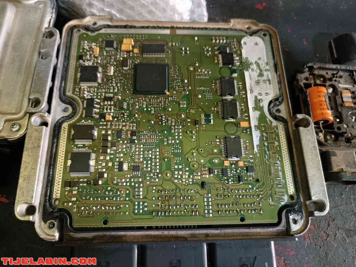 diagnostic et programmation calculateur automobile - Bordj El Kiffan, Alger - Tijelabin