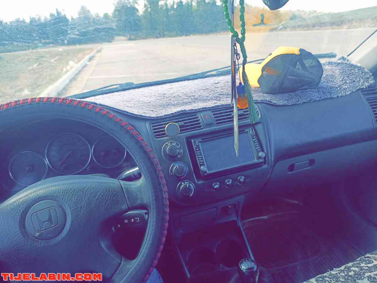 هوندا سيفيك 2004 لاتوت متار ايصونص 1.5  10/10 - Ain Sandel, Guelma - Tijelabin