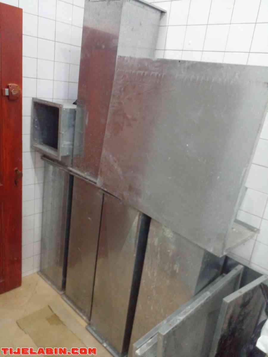 tube karer de chiminer - Ain Turk, Oran - Tijelabin