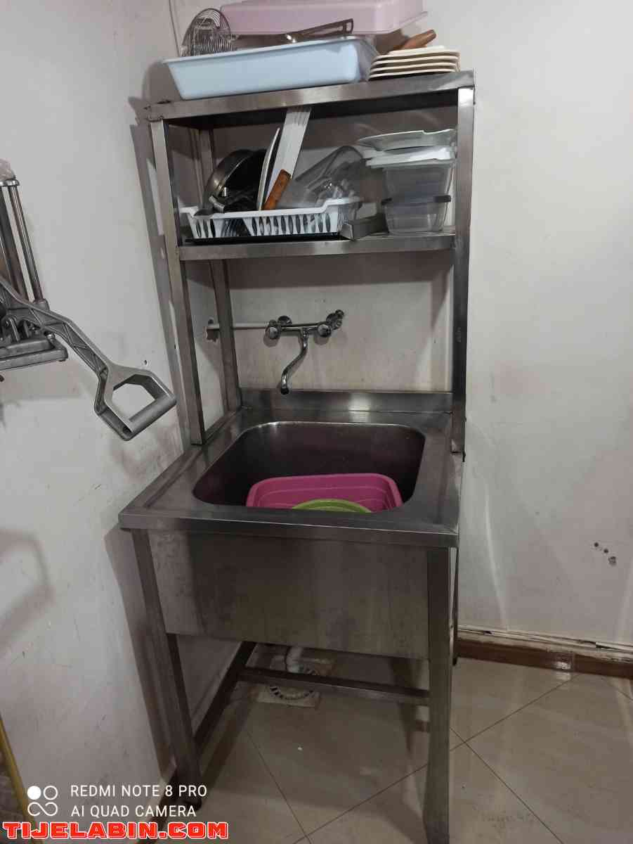 ماتريال تع فاست فود جديد