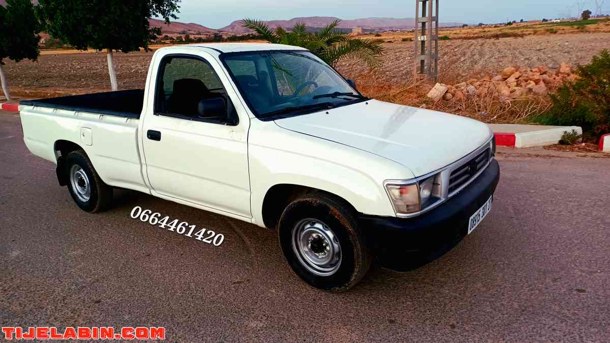 Hilux 2001 - Mostaganem, Mostaganem - Tijelabin