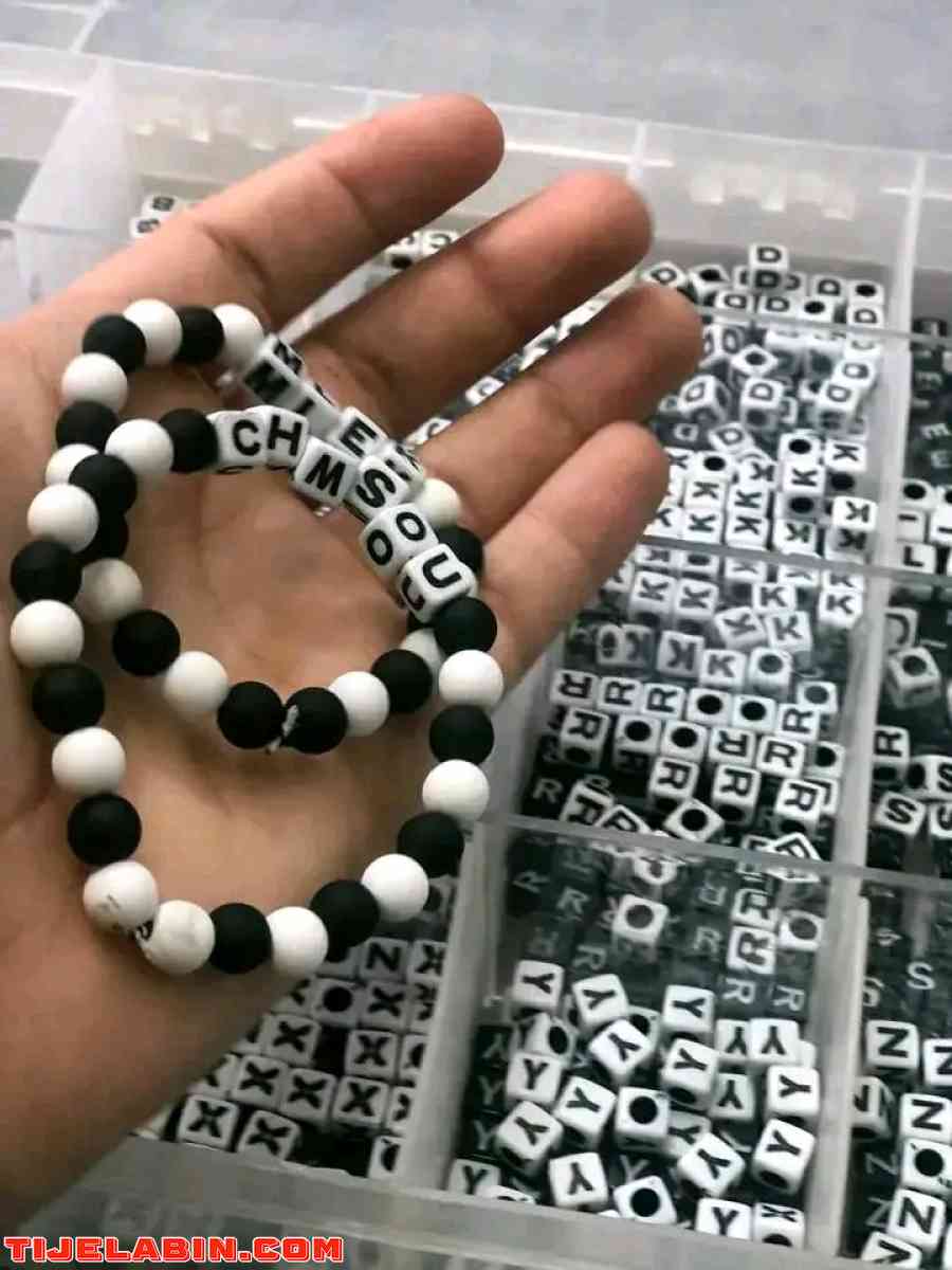 bracelet - Oran, Oran - Tijelabin