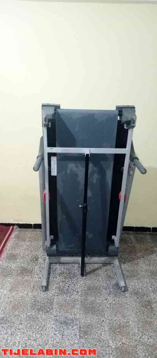 طابي رياضي - Sigus, Oum El Bouaghi - Tijelabin