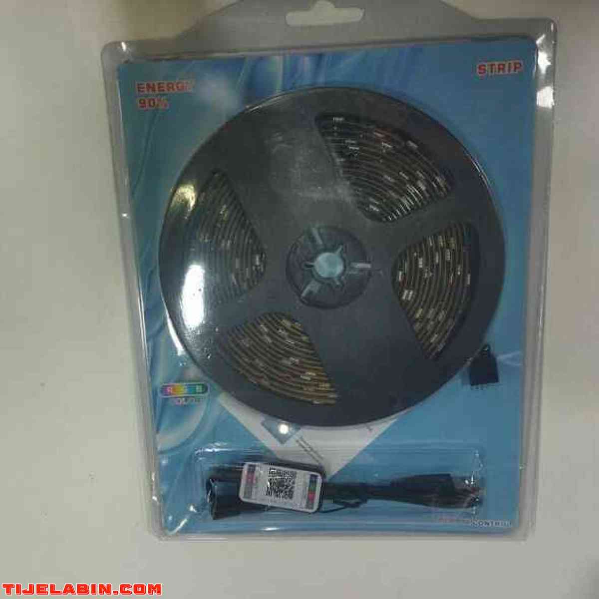 شريط LED مُتعدد الألوان لتزيين الغُرف و المحلات بطول 500 سم Ba - Alger Centre, Alger - Tijelabin