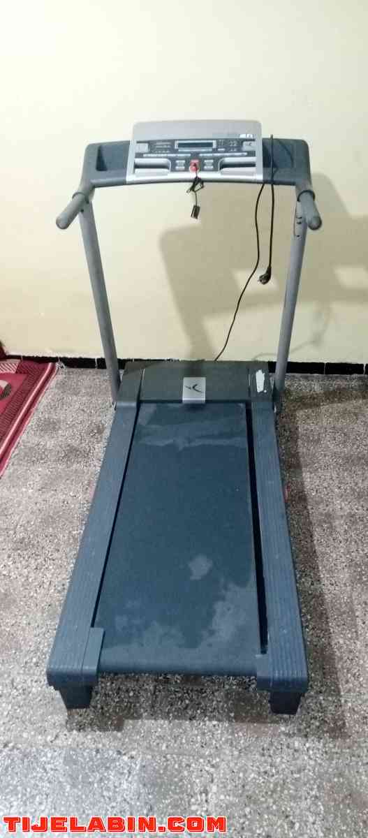 طابي رياضي - Sigus, Oum El Bouaghi - Tijelabin