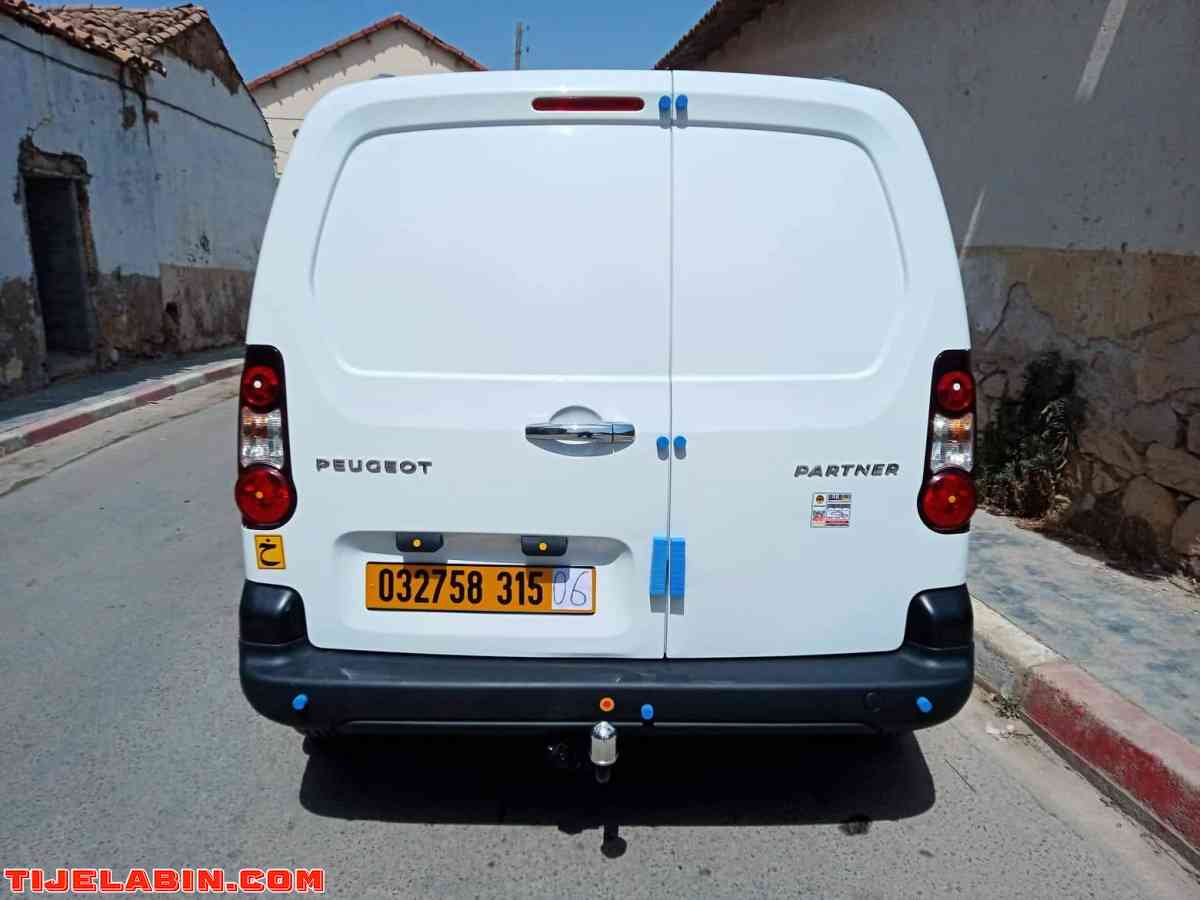 B9 2015 nouveau  matricule 34 - Bir Kasdali, Bordj Bou Arreridj - Tijelabin