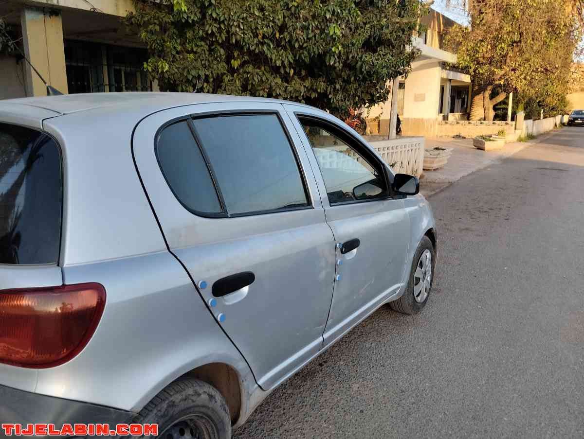 طيوطا ياريس2004 - Ain Tagourait, Tipaza - Tijelabin