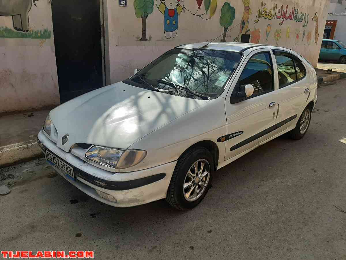 Renault megane - Es Senia, Oran - Tijelabin