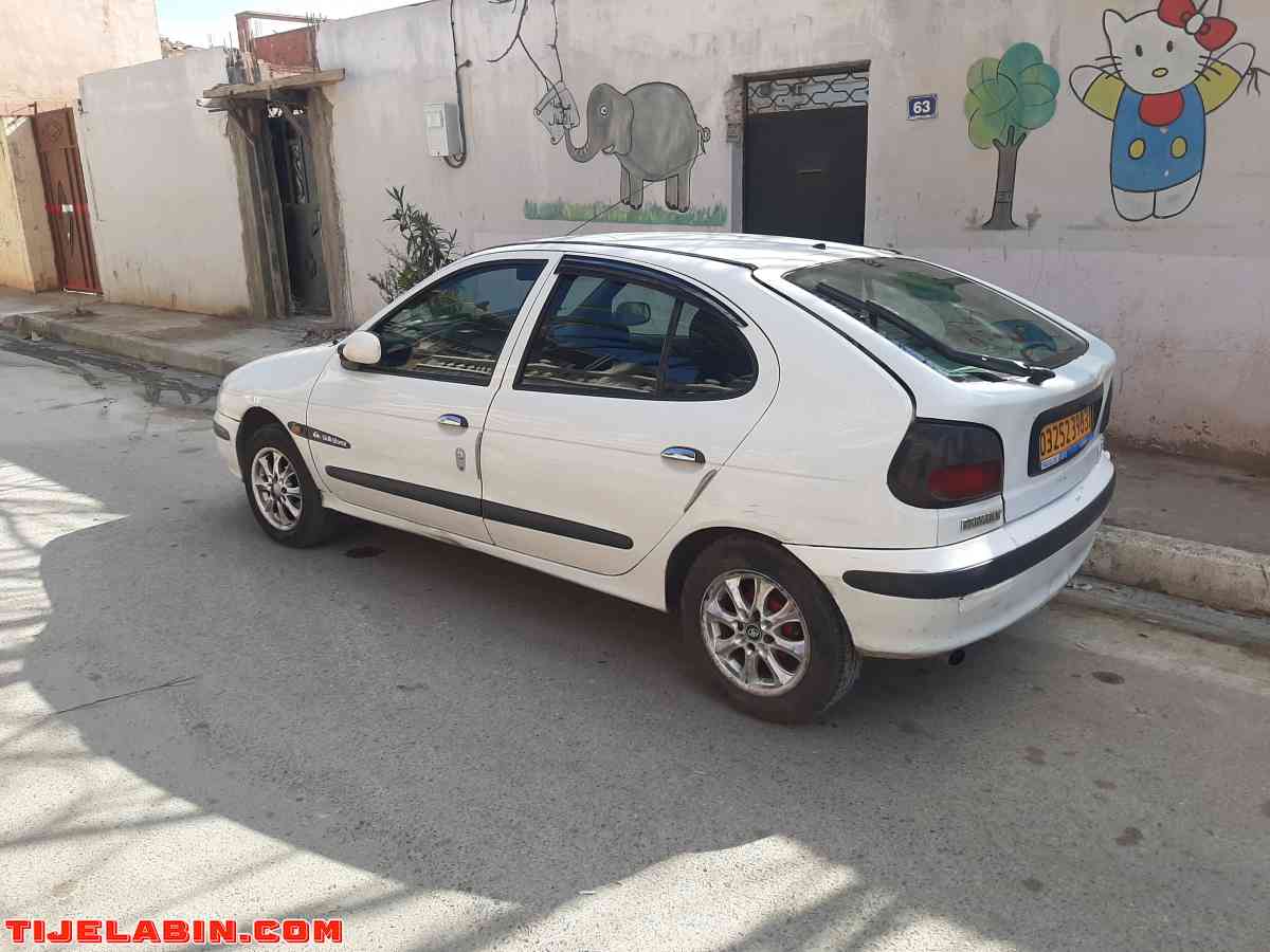 Renault megane - Es Senia, Oran - Tijelabin