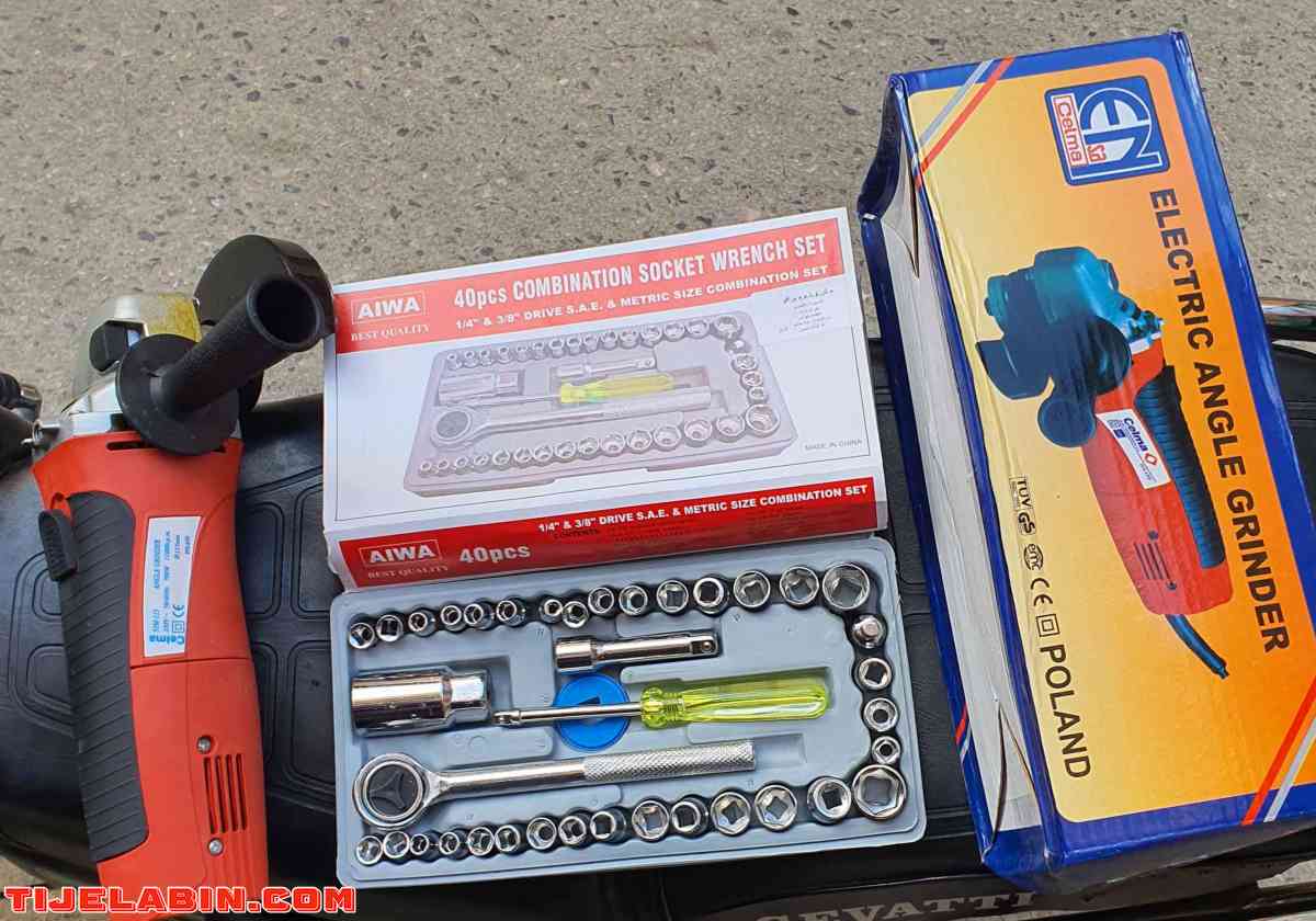 طرونسوناز وعلبة ادوات 40بياسة - Bab El Oued, Alger