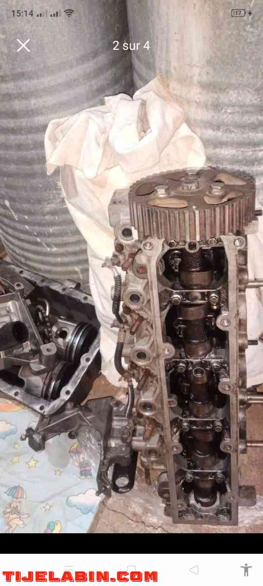 Mouteur 406 HDi la 90