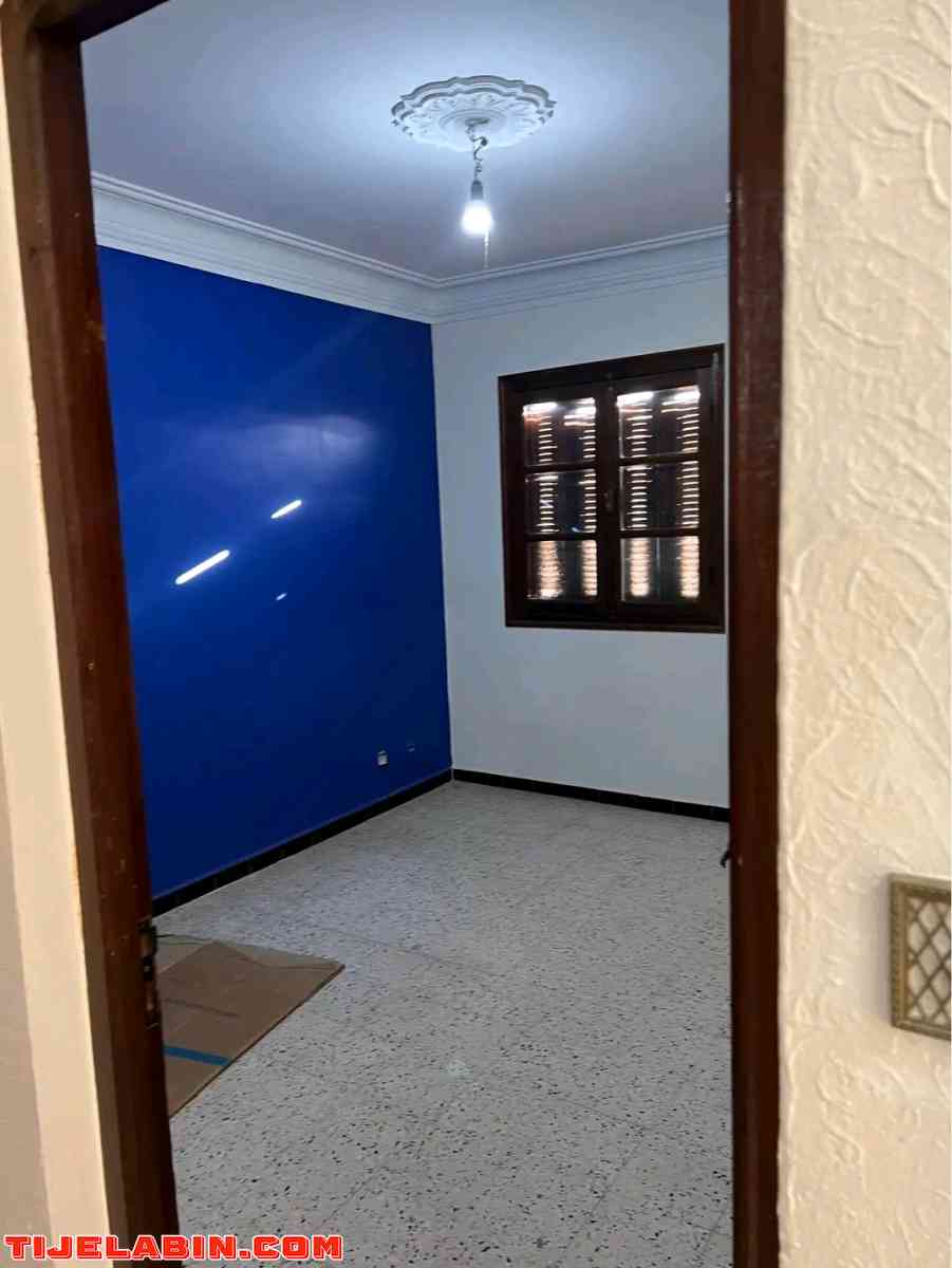 F4 a vendre a annaba - Annaba, Annaba - Tijelabin