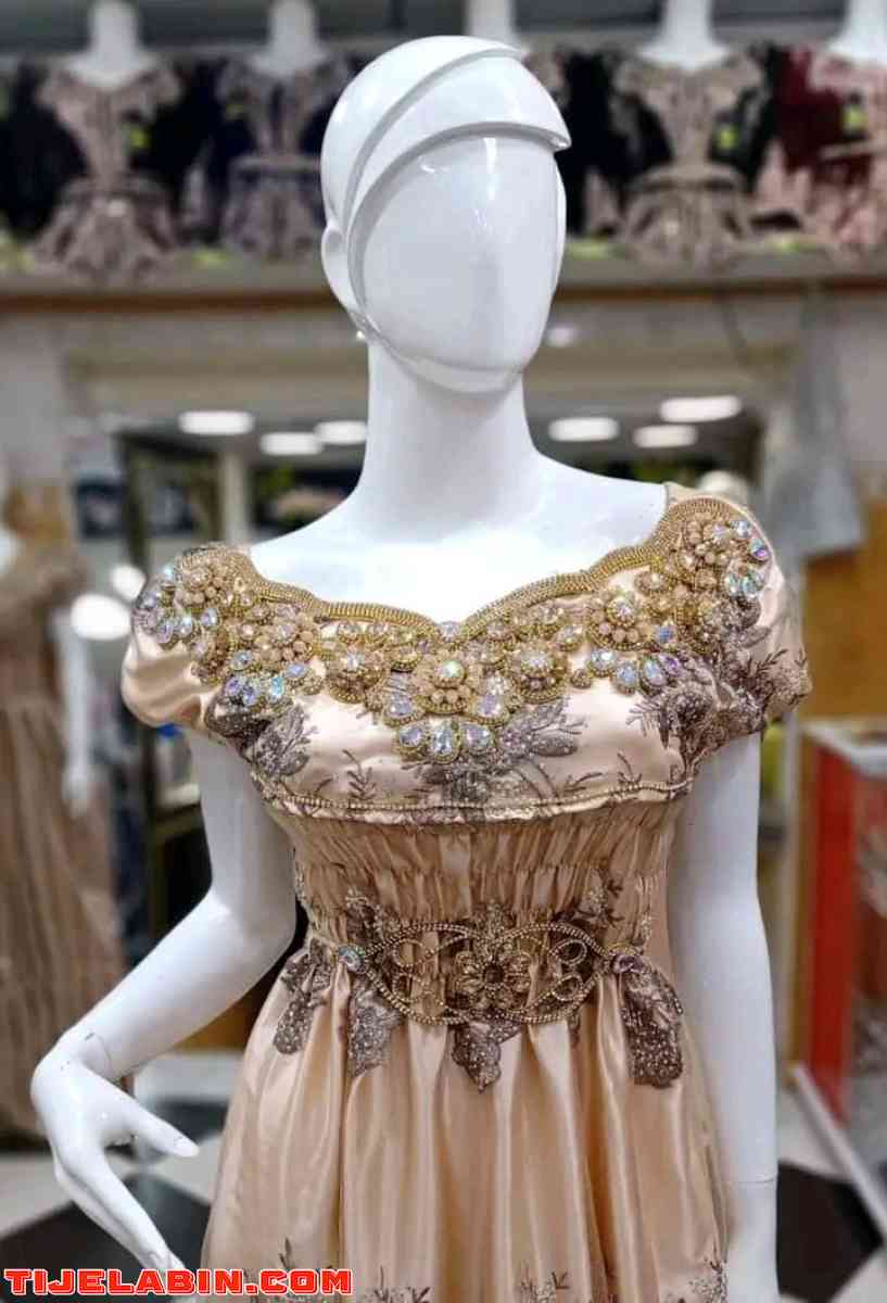 بلوزة وهرانية - Alger Centre, Alger