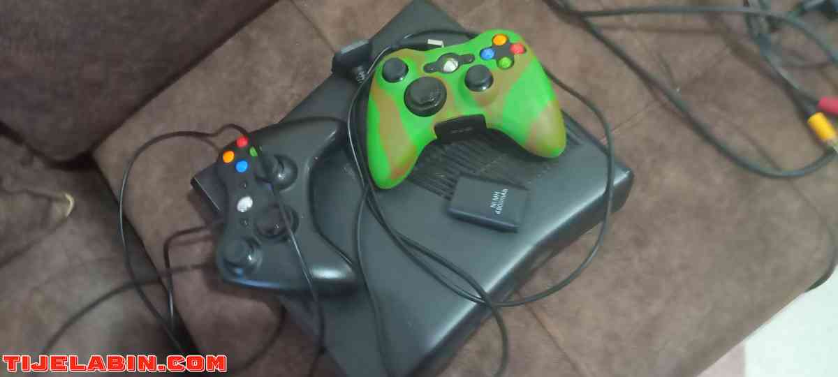 Xbox 360slim France 512GO mflaché - Fouka, Tipaza - Tijelabin