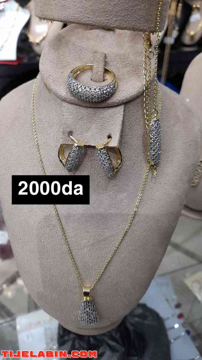 parure et boucles d'oreilles - Oran, Oran