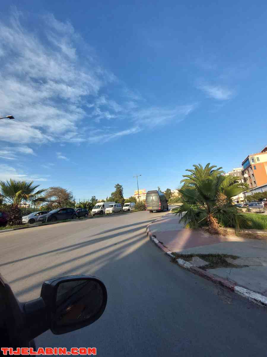 الدار البيضاء مطار ليفواياج الحطة و الكالم