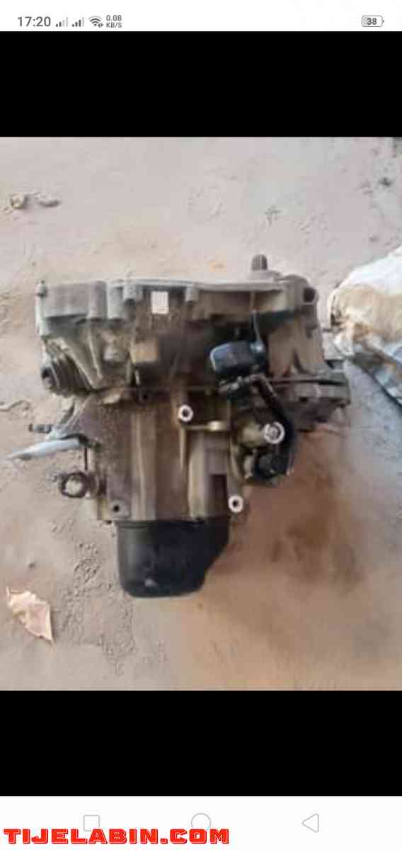 boite vitesse reneault Dacia 1.2 litres 16v manuel bon état - Cheraga, Alger - Tijelabin