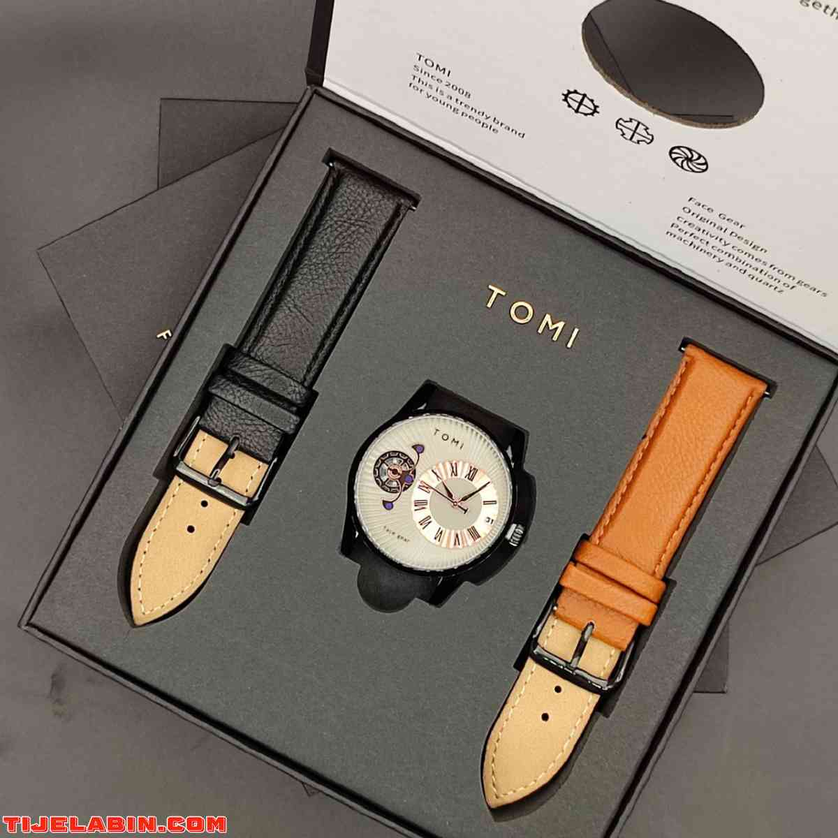 ساعة رجالية بتصميم كلاسيكي و حزامين قوية لمظهر أنيق - Alger Centre, Alger - Tijelabin