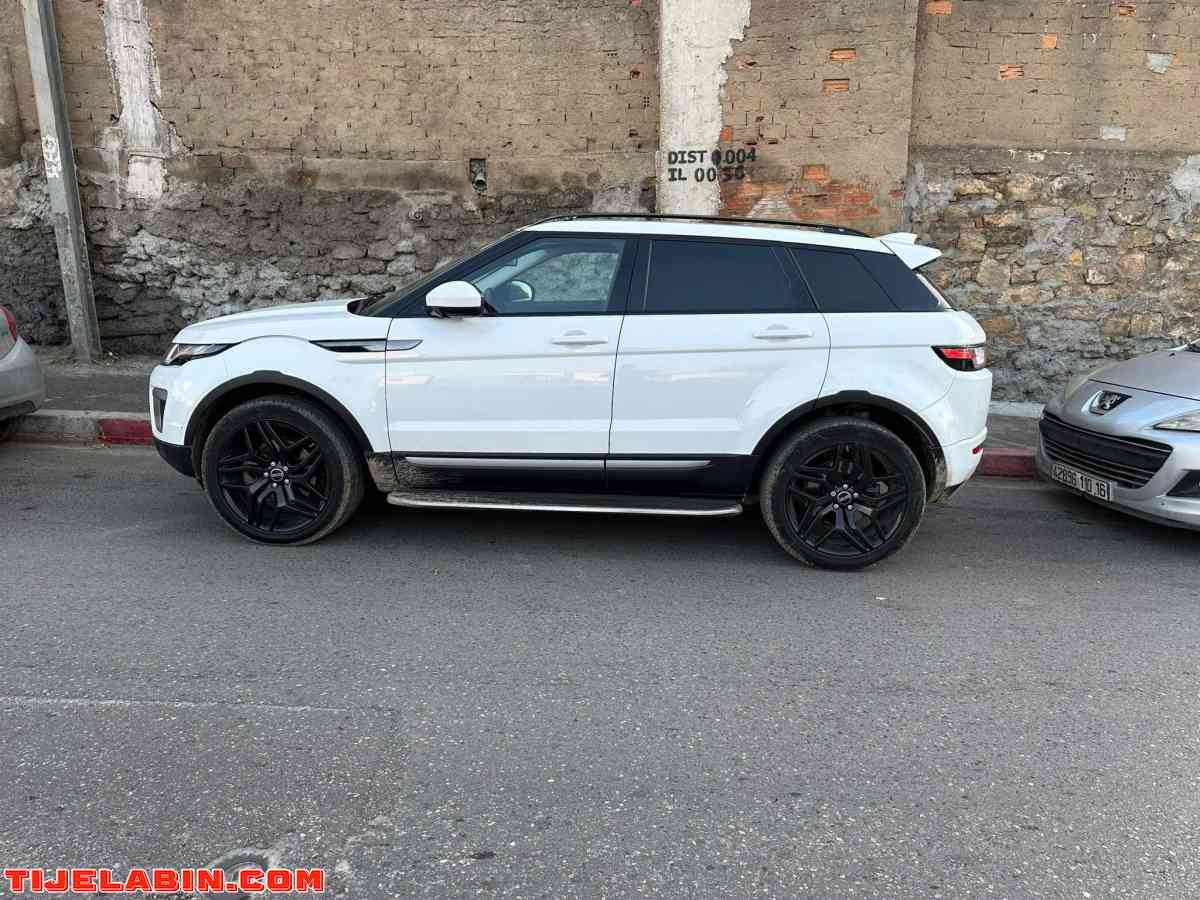 Range Rover Evoque 2018 - Kouba, Alger - Tijelabin
