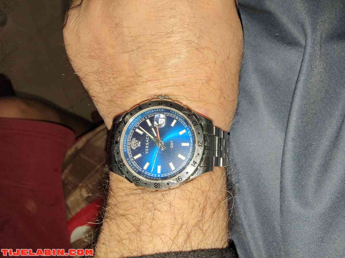 montre homme Versace/Rayban/bike bitwin - Oran, Oran