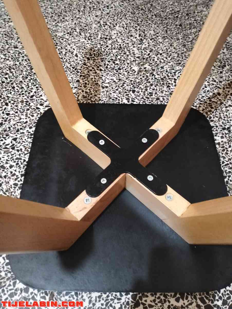 table de cuisine - Constantine, Constantine - Tijelabin