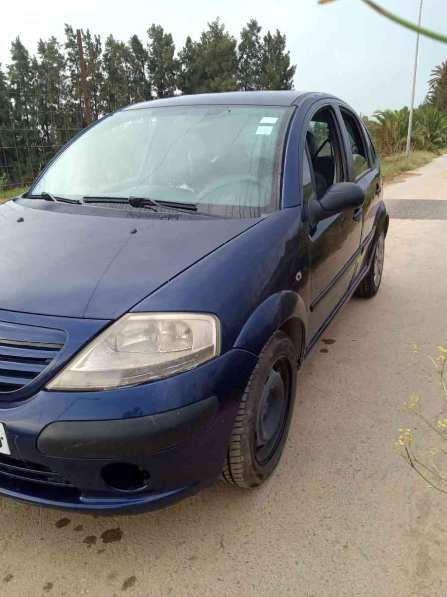 سيارة c3