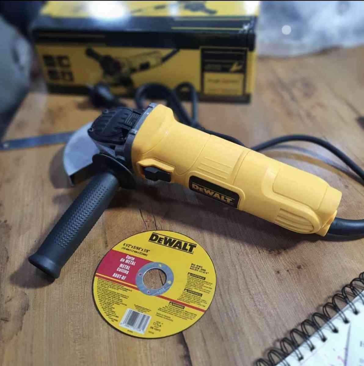 Tranconneuse dewalt 710 w - Draria, Alger - Tijelabin