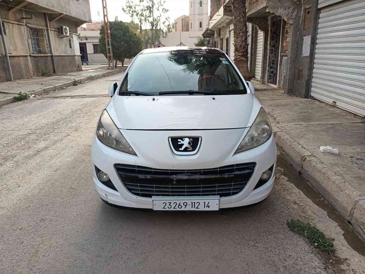 Peugeot 207 HDi 16 92ch - Sougueur, Tiaret - Tijelabin