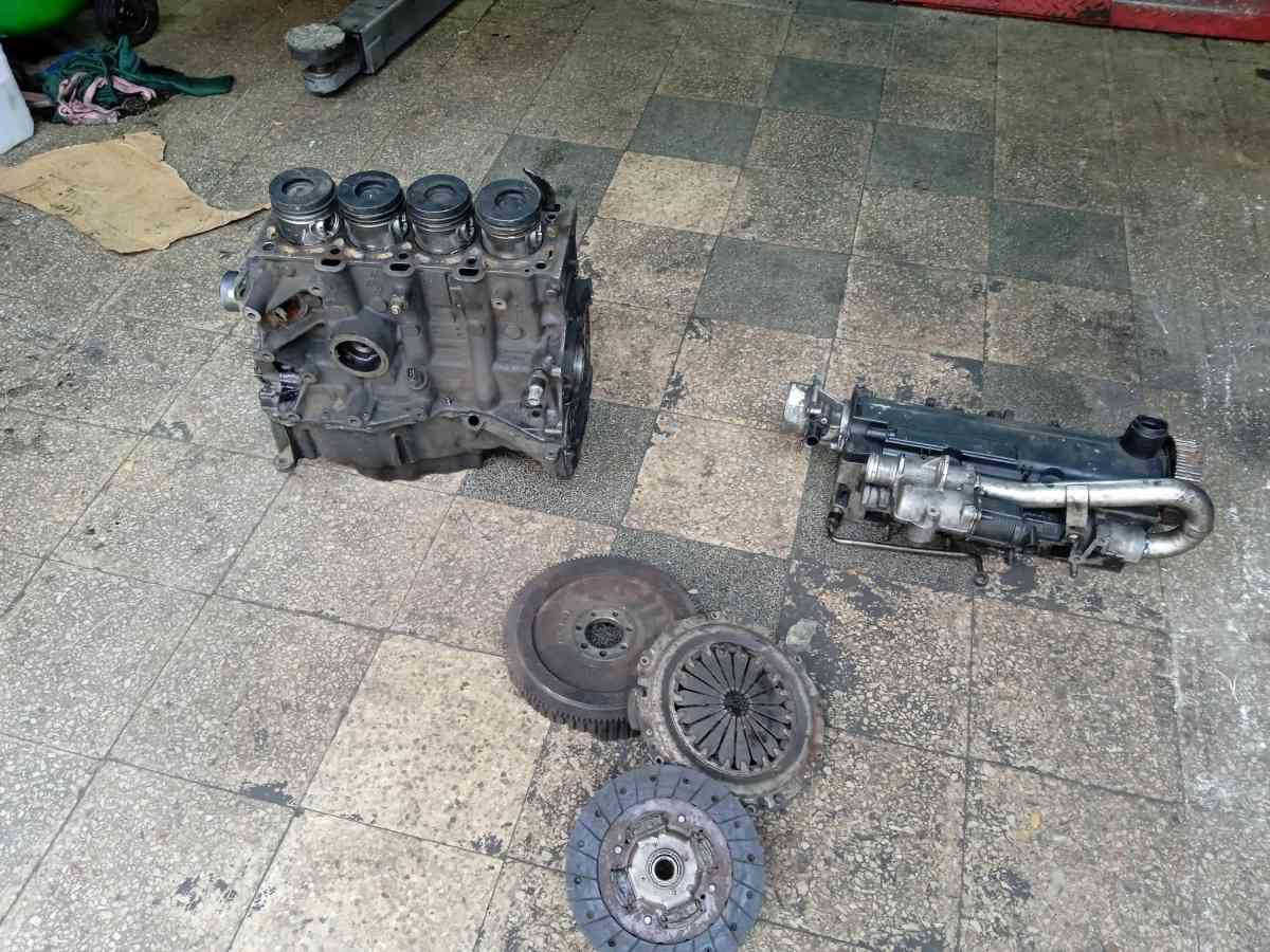 Bloc culasse disques volont moteur mimoiar - Souidania, Alger - Tijelabin