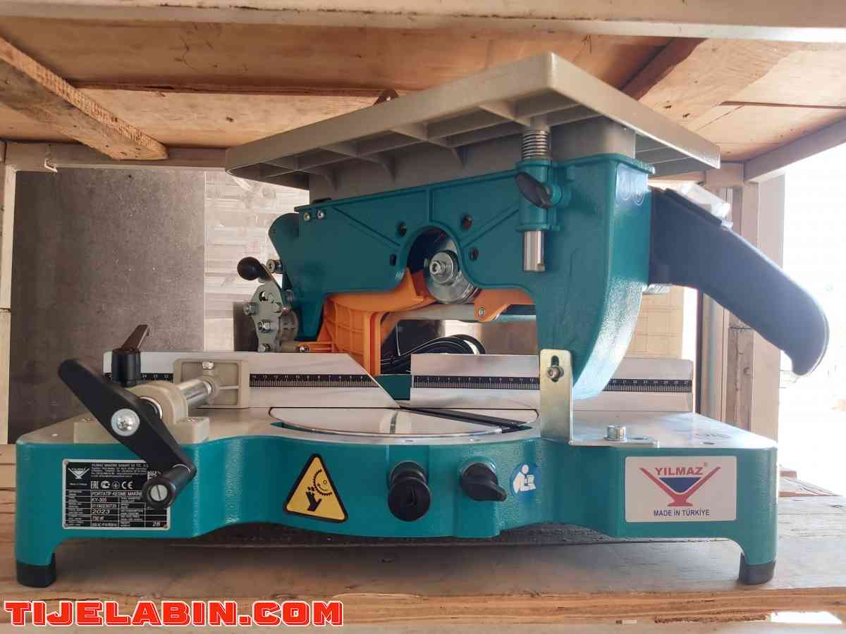 KY 305 Tronçonneuse Portative - Bordj El Kiffan, Alger - Tijelabin