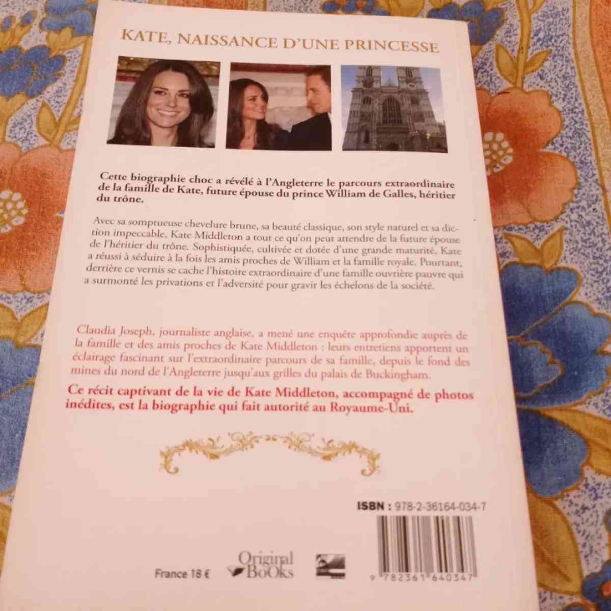 livre - Bejaia, Béjaïa - Tijelabin