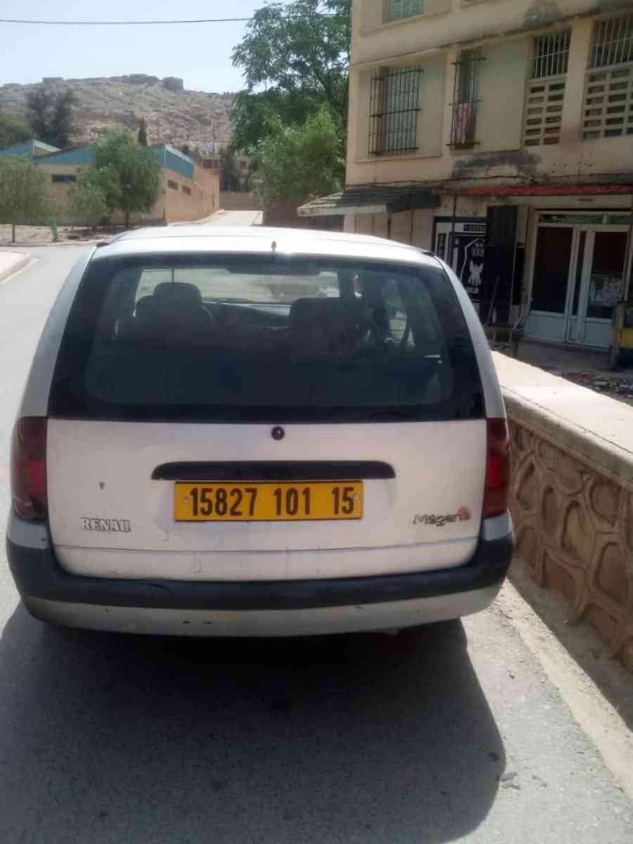 Renault Mgane 1 anne  2001 la toute - Medjebar, Medea - Tijelabin