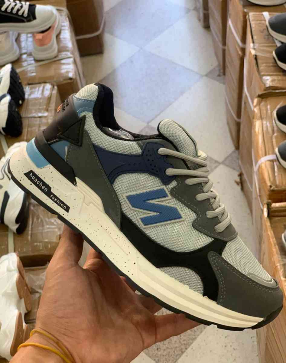 ليكيييب رانا ولينا و معانا الجديد سلعة جديدة ونقية و سوومة ه - Baba Hassen, Alger - Tijelabin