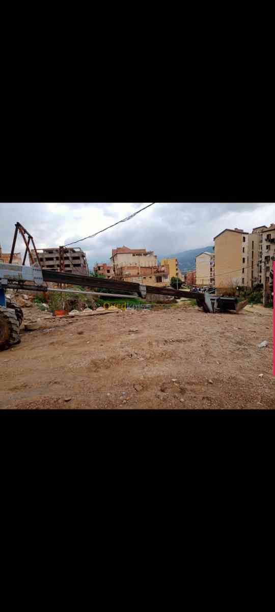 Clark tiliscopic FDISAMBRON T35120 1994 - Berriane, Ghardaia - Tijelabin