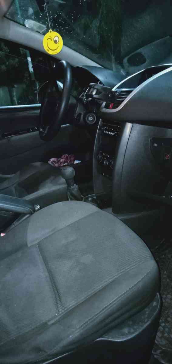 Peugeot 207 essence 14 simple - Blida, Blida - Tijelabin