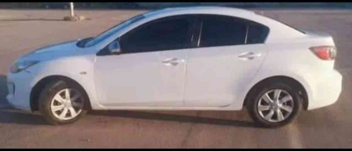 Mazda 3  2013           نبدل برك منبيعش - Ben Aknoun, Alger - Tijelabin