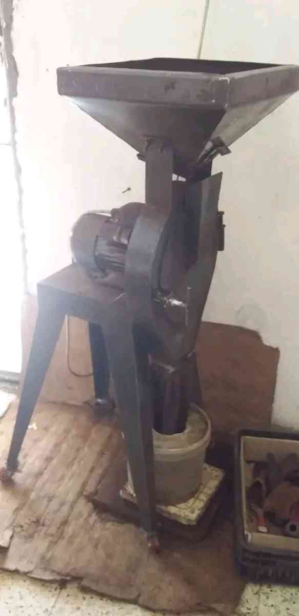 طحونة قهوة - Ain Fekka, Djelfa - Tijelabin