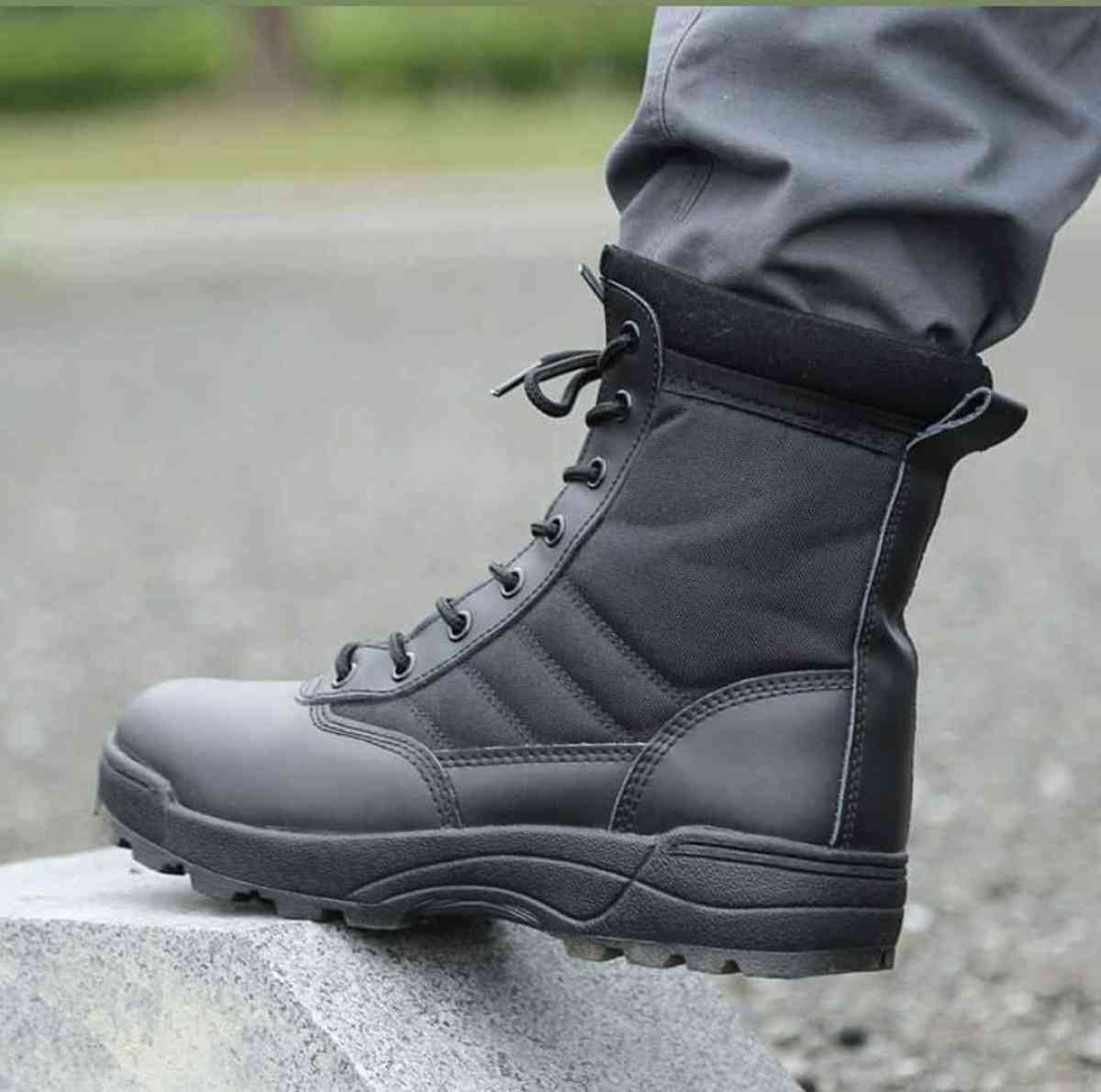 Godasse beetro noir 43 - Alger Centre, Alger - Tijelabin