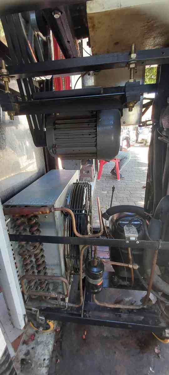 ماشينة مثلجات وصوربي في حالة جيدة - Alger Centre, Alger - Tijelabin