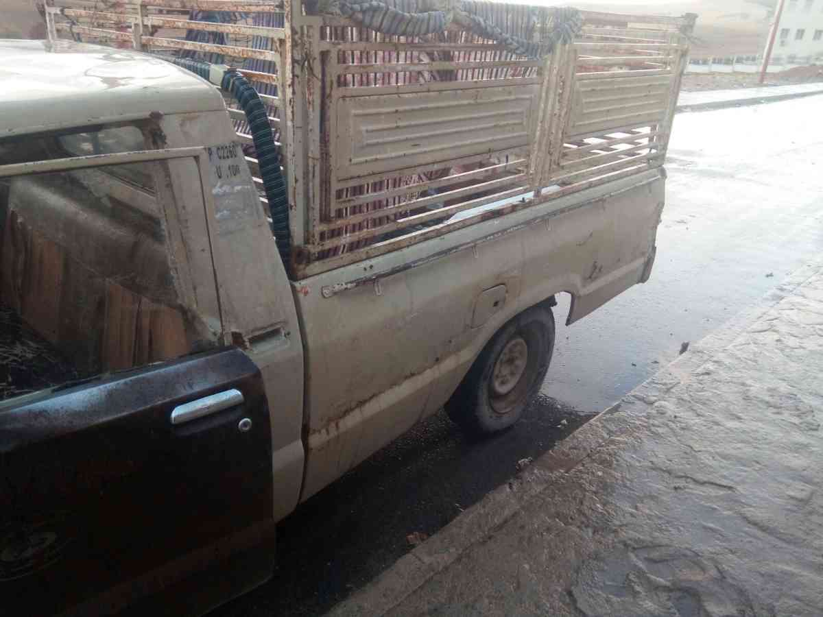 مازدا شاصي والصندوق نضاف - Khenchela, Khenchela - Tijelabin