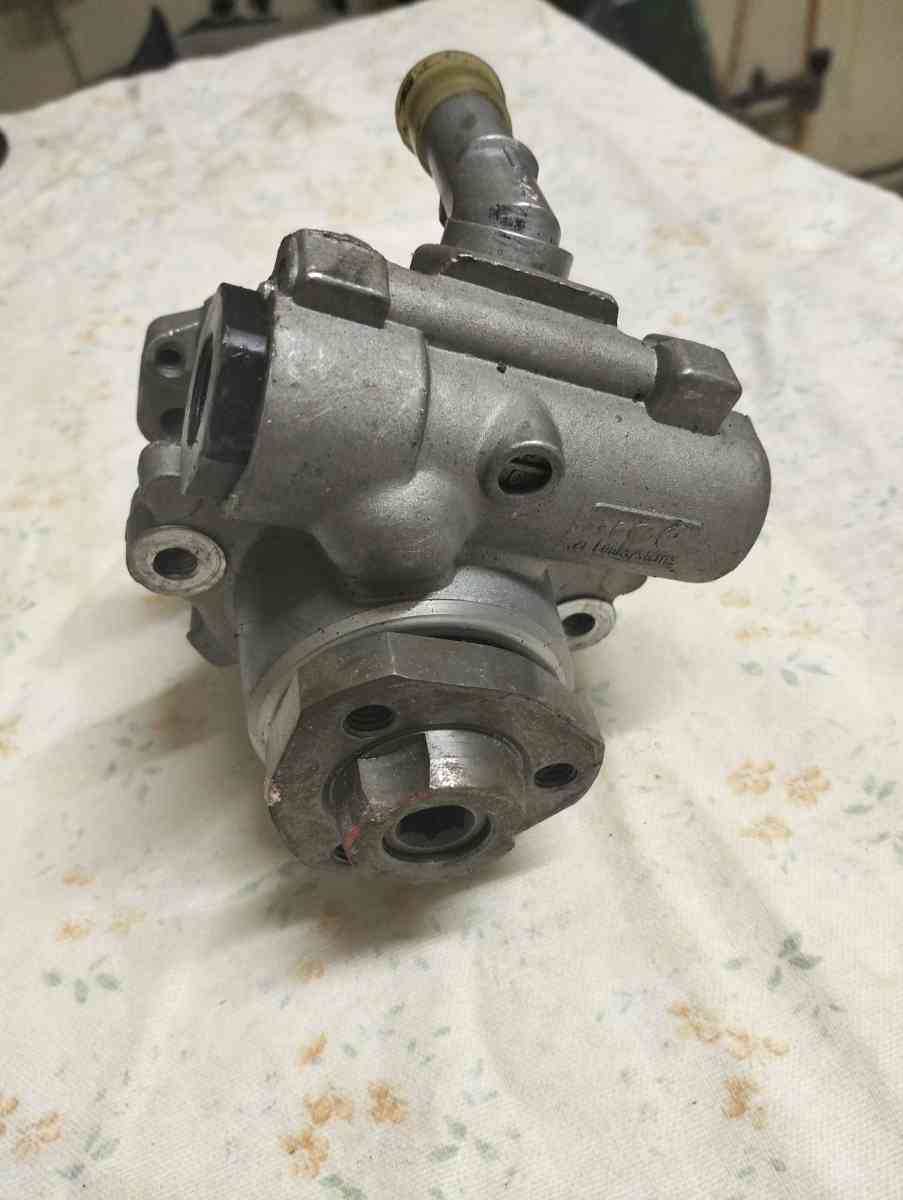 lot de pices pour Volkswagen transporter 4 TDI anne 2000 - Alger Centre, Alger - Tijelabin