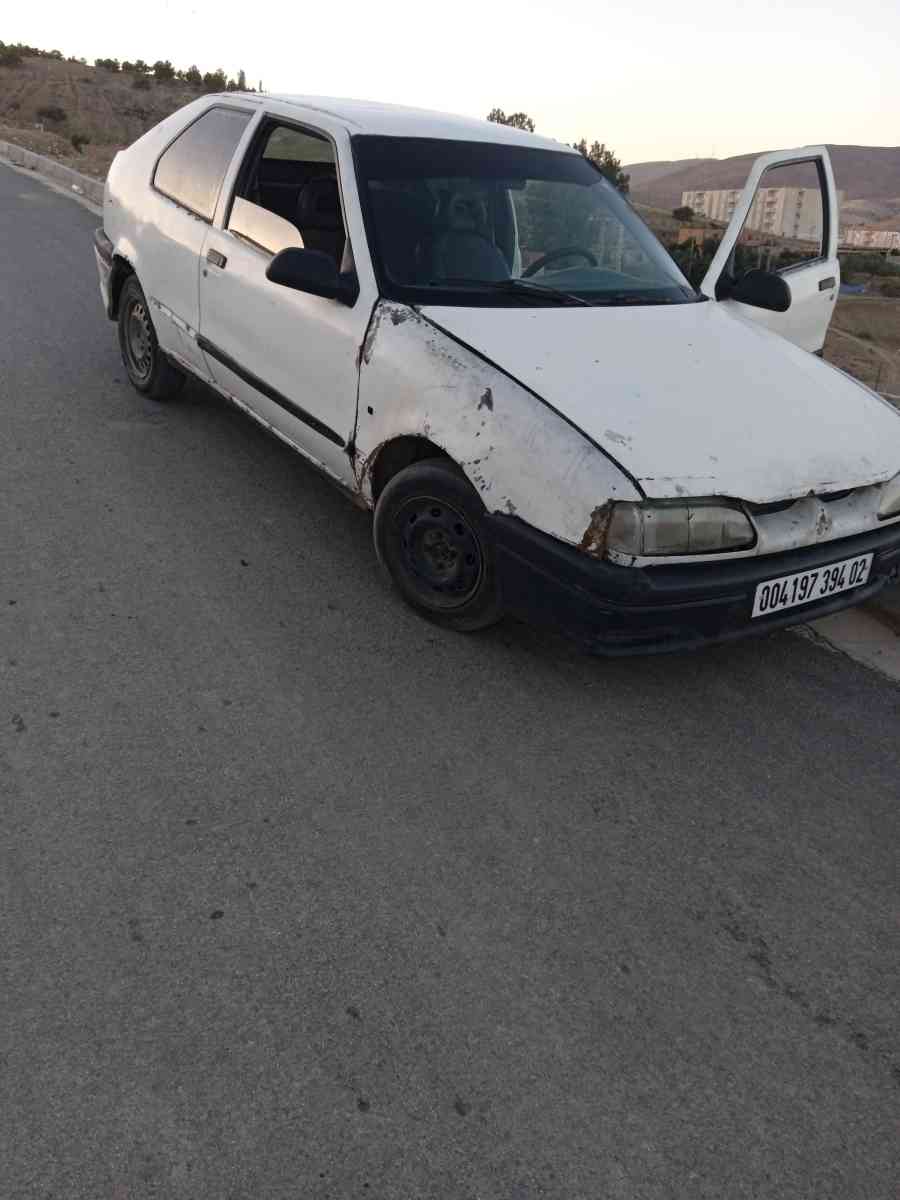 رونو 19 - Ammi Moussa, Relizane - Tijelabin