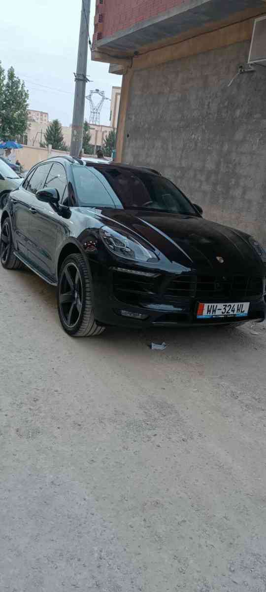 porshe macan