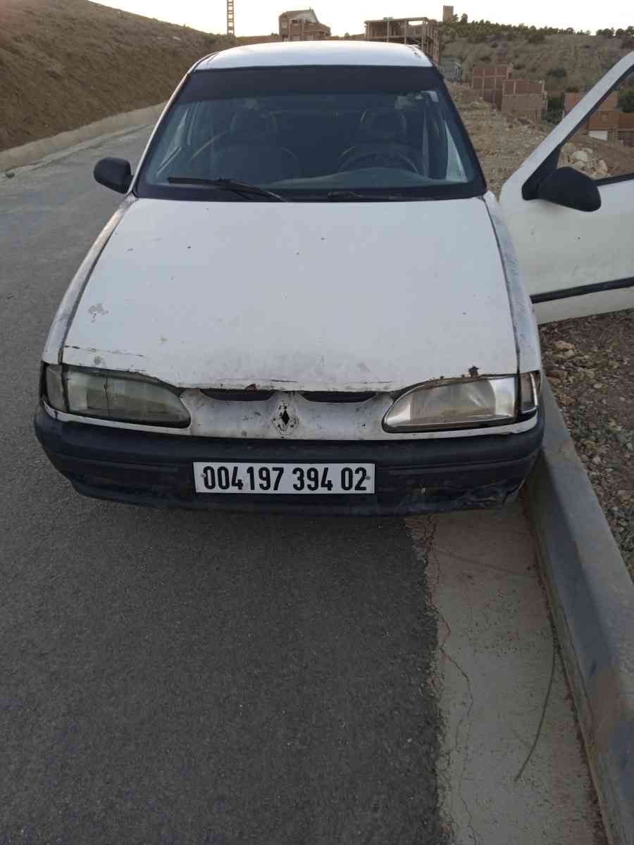 رونو 19 - Ammi Moussa, Relizane - Tijelabin