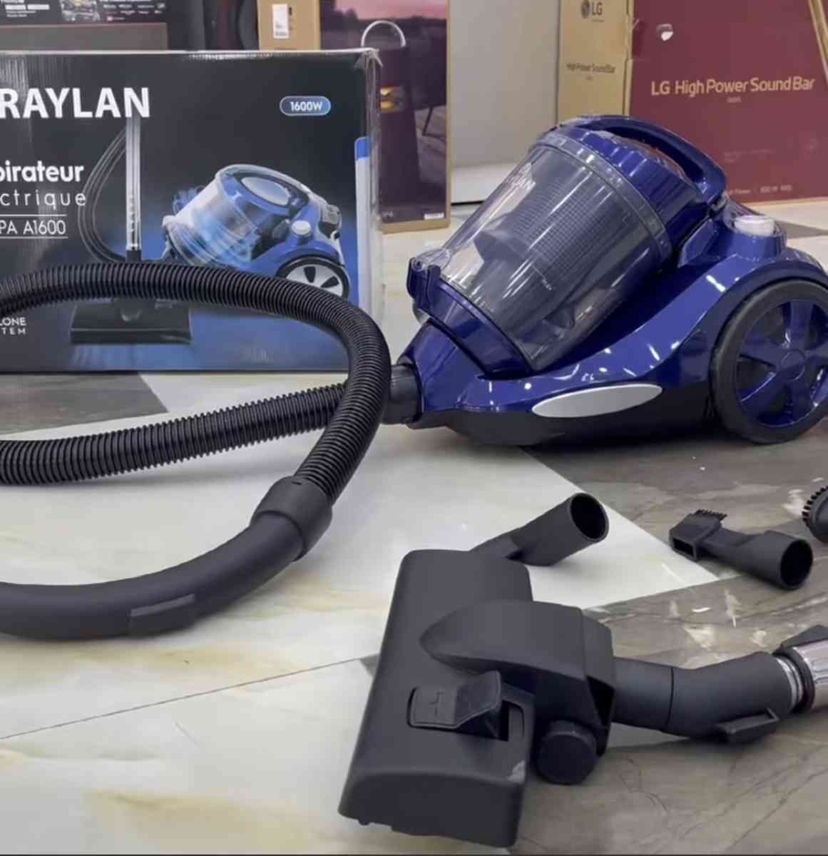 Aspirateur raylan 1600w bluerouge