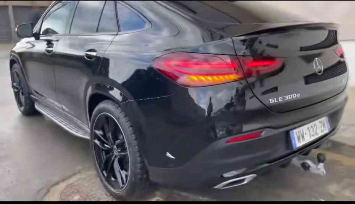 Mercedes GLE 300 d 2024 00km - El Achour, Alger - Tijelabin