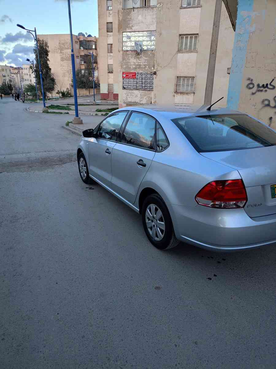 polo Sedan - Berrouaghia, Medea - Tijelabin